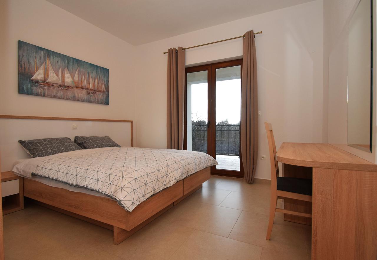 Apartments Paklenica Starigrad Paklenica Eksteriør billede