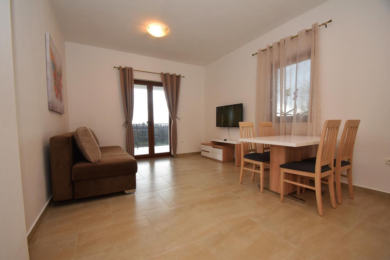 Apartments Paklenica Starigrad Paklenica Eksteriør billede