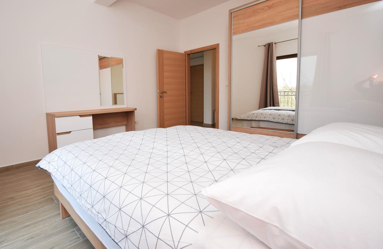 Apartments Paklenica Starigrad Paklenica Eksteriør billede