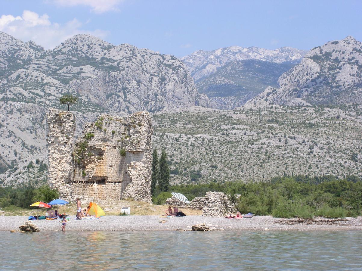 Apartments Paklenica Starigrad Paklenica Eksteriør billede