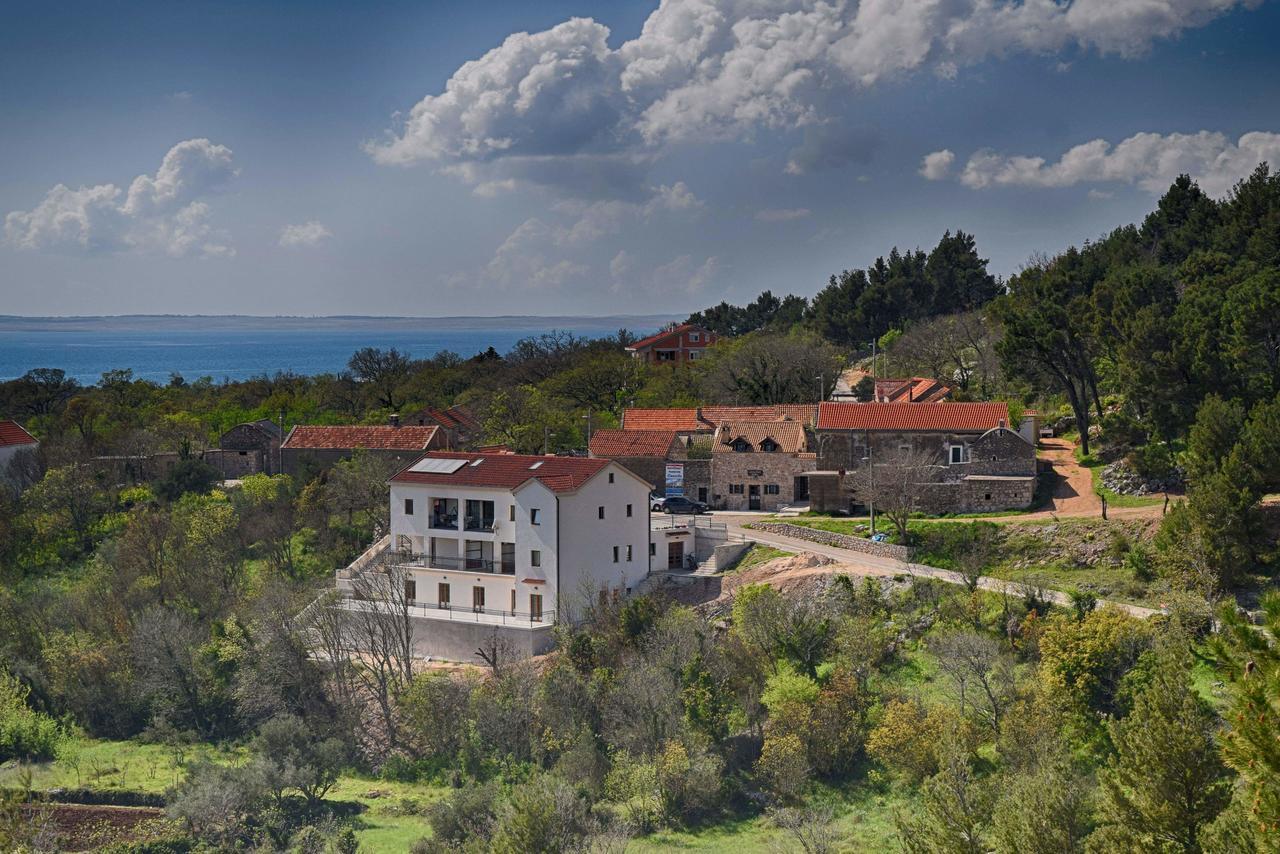 Apartments Paklenica Starigrad Paklenica Eksteriør billede