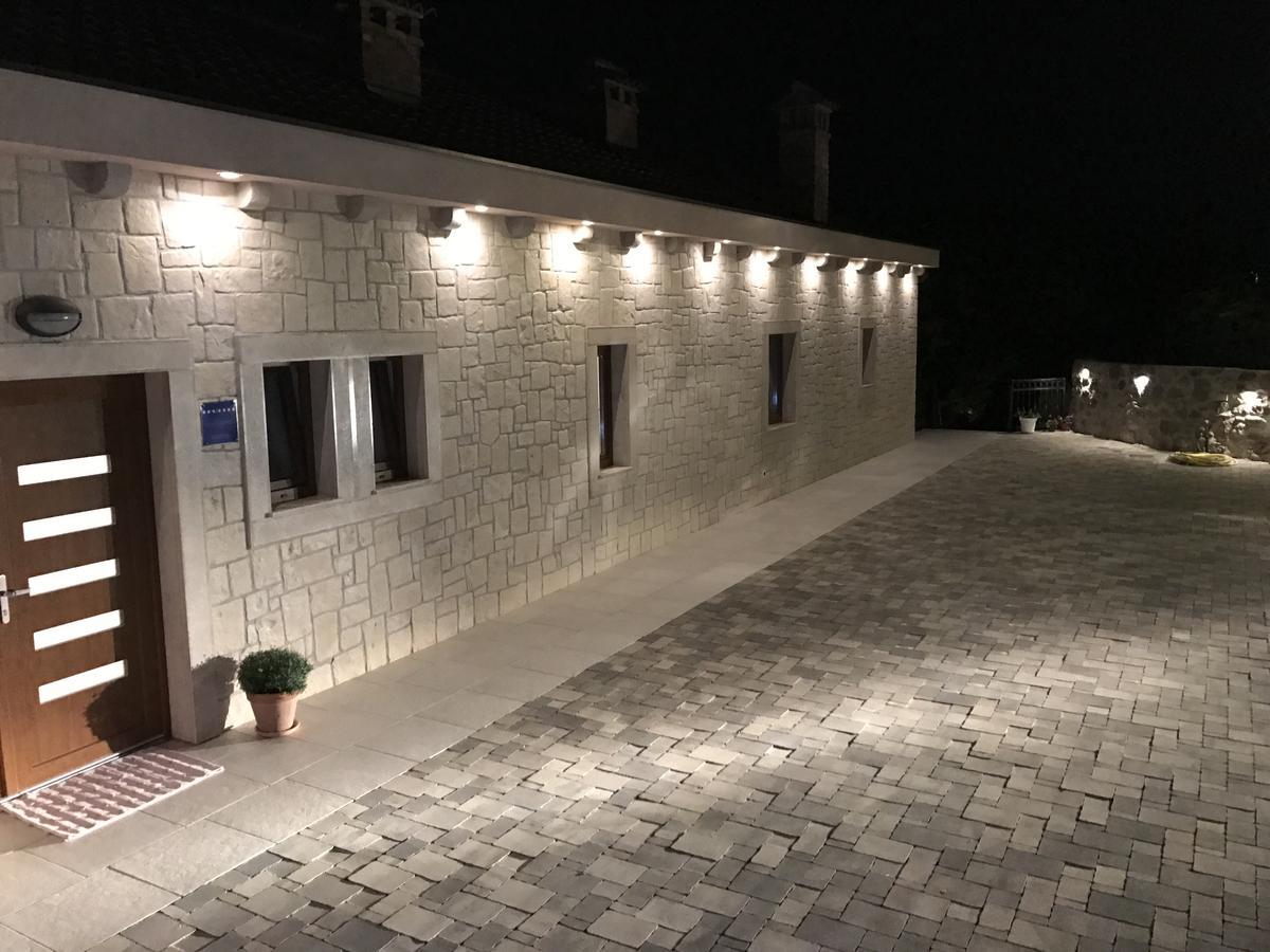 Apartments Paklenica Starigrad Paklenica Eksteriør billede