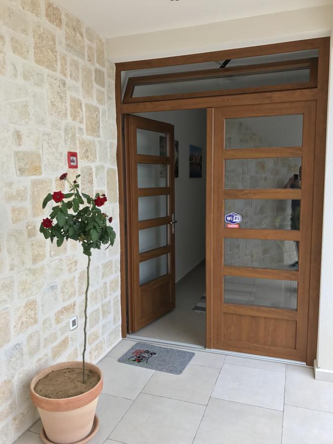 Apartments Paklenica Starigrad Paklenica Eksteriør billede